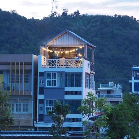 Jetty Huahin Hostel Bagian luar foto